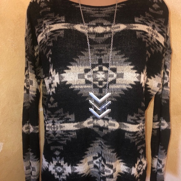 RL DENIM & SUPPLY Aztec Southwestern Print Sweater - Picture 2 of 6